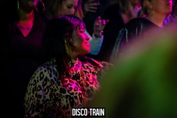 2022014-Par-pa-fotografie-Disco-Train-Bibelot-708090s-2188-1kl