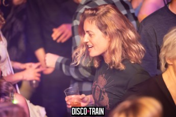 2022014-Par-pa-fotografie-Disco-Train-Bibelot-708090s-2220-1kl