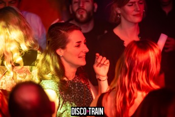 2022014-Par-pa-fotografie-Disco-Train-Bibelot-708090s-2258-1kl
