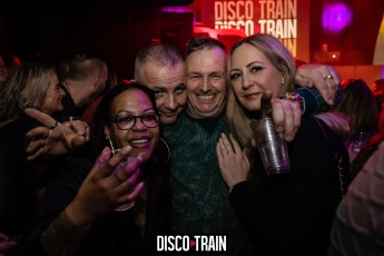 2022014-Par-pa-fotografie-Disco-Train-Bibelot-708090s-2294-1kl