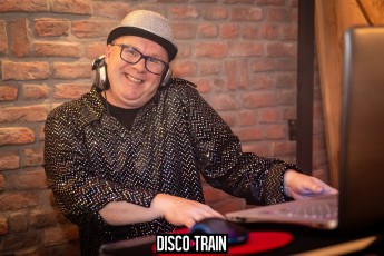 20230401-Par-pa-fotografie-DiscoTrain-Maximum-Hudson-6754-1kl