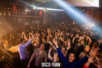 20230401-Par-pa-fotografie-DiscoTrain-Maximum-Hudson-6838-1kl
