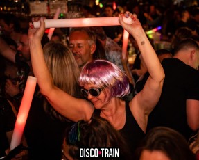 20230401-Par-pa-fotografie-DiscoTrain-Maximum-Hudson-7544-1kl