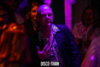 20230407-Par-pa-fotografie-TeaTimeFunk-Disco-Train-708090s-1312-1kl