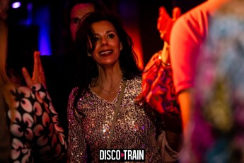 20230407-Par-pa-fotografie-TeaTimeFunk-Disco-Train-708090s-1488-1kl