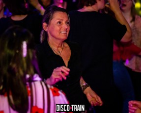 20230407-Par-pa-fotografie-TeaTimeFunk-Disco-Train-708090s-1556-1kl