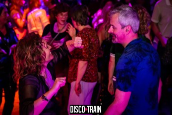 20230407-Par-pa-fotografie-TeaTimeFunk-Disco-Train-708090s-1604-1kl