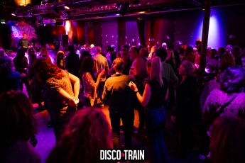 20230407-Par-pa-fotografie-TeaTimeFunk-Disco-Train-708090s-1795-1kl