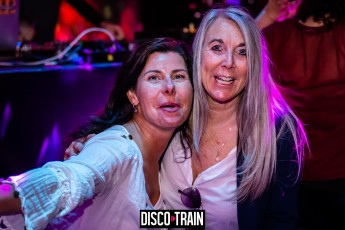 20230407-Par-pa-fotografie-TeaTimeFunk-Disco-Train-708090s-1846-1kl
