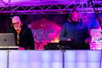 f720f9ea-a266-4161-862f-40e5e664aeff