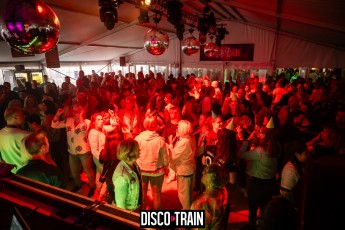 20230722-Par-pa-fotografie-Diaco-Train-BEachparty-Strandtent14-708090-8966-1kl
