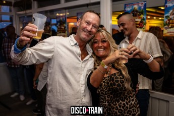 20230722-Par-pa-fotografie-Diaco-Train-BEachparty-Strandtent14-708090-9095-1kl