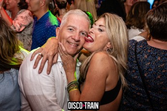 20230722-Par-pa-fotografie-Diaco-Train-BEachparty-Strandtent14-708090-9109-1kl