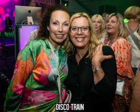 20230722-Par-pa-fotografie-Diaco-Train-BEachparty-Strandtent14-708090-9172-1kl