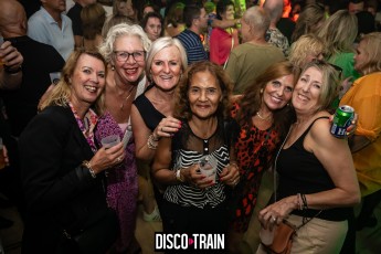 20230722-Par-pa-fotografie-Diaco-Train-BEachparty-Strandtent14-708090-9190-1kl