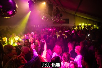 20230722-Par-pa-fotografie-Diaco-Train-BEachparty-Strandtent14-708090-9361-1kl
