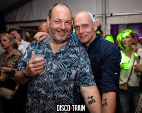 20230722-Par-pa-fotografie-Diaco-Train-BEachparty-Strandtent14-708090-9538-1kl