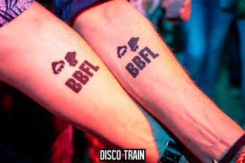 20230722-Par-pa-fotografie-Diaco-Train-BEachparty-Strandtent14-708090-9540-1kl