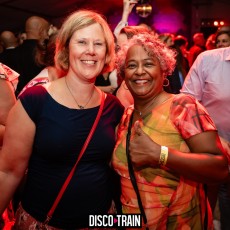 20230722-Par-pa-fotografie-Diaco-Train-BEachparty-Strandtent14-708090-9559-1kl