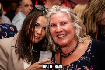 20230722-Par-pa-fotografie-Diaco-Train-BEachparty-Strandtent14-708090-9592-1kl