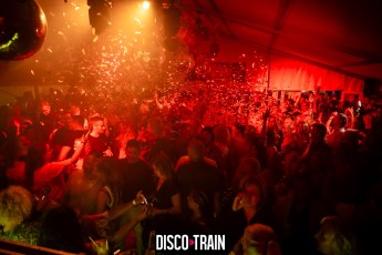 20230722-Par-pa-fotografie-Diaco-Train-BEachparty-Strandtent14-708090-9857-1kl