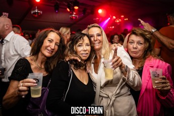 20230722-Par-pa-fotografie-Diaco-Train-BEachparty-Strandtent14-708090-9899-1kl