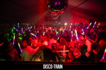 20230722-Par-pa-fotografie-Diaco-Train-BEachparty-Strandtent14-708090-9936-1kl