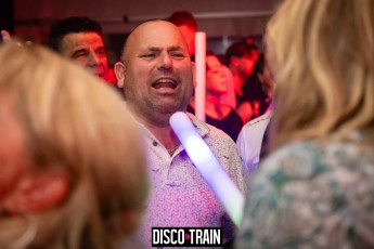 20230722-Par-pa-fotografie-Diaco-Train-BEachparty-Strandtent14-708090-9962-1kl
