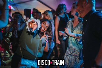 Jaanish-Fotografie_Disco-train-kijkduin-31082024_-326