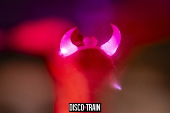 20241123-Par-pa-fotografie-DiscoTrain-Hofhouse-8888-1kl