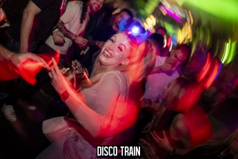20241123-Par-pa-fotografie-DiscoTrain-Hofhouse-9269-1kl
