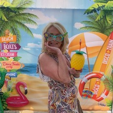 Disco_Train_Beach_Party_photo_20250615_Time-170631_1pcvau