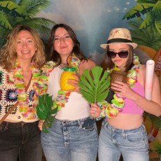 Disco_Train_Beach_Party_photo_20250615_Time-170636_c68z1p