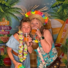 Disco_Train_Beach_Party_photo_20250615_Time-170688_8o94j6