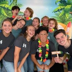 DISCO_TRAIN_BEACH_PARTY_XL_photo_20250830_Time-190816_sv7n8w