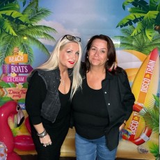 DISCO_TRAIN_BEACH_PARTY_XL_photo_20250830_Time-200820_k1gvxv