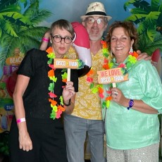 DISCO_TRAIN_BEACH_PARTY_XL_photo_20250830_Time-210841_blolyp