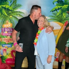 DISCO_TRAIN_BEACH_PARTY_XL_photo_20250830_Time-210849_sj7vyt