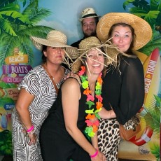 DISCO_TRAIN_BEACH_PARTY_XL_photo_20250830_Time-210866_4wtqyr