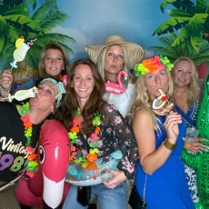 DISCO_TRAIN_BEACH_PARTY_XL_photo_20250830_Time-220872_ishj5z