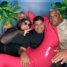 DISCO_TRAIN_BEACH_PARTY_XL_photo_20250830_Time-230824_9de4ih