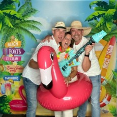 DISCO_TRAIN_BEACH_PARTY_XL_photo_20250830_Time-230835_28notq