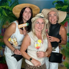 DISCO_TRAIN_BEACH_PARTY_XL_photo_20250830_Time-230854_jzctv6