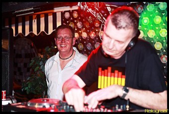Disco Train BeachParty, Night Edition April _ Fotograaf: Lourens Rolograaf.nl Den Haag, Nederland